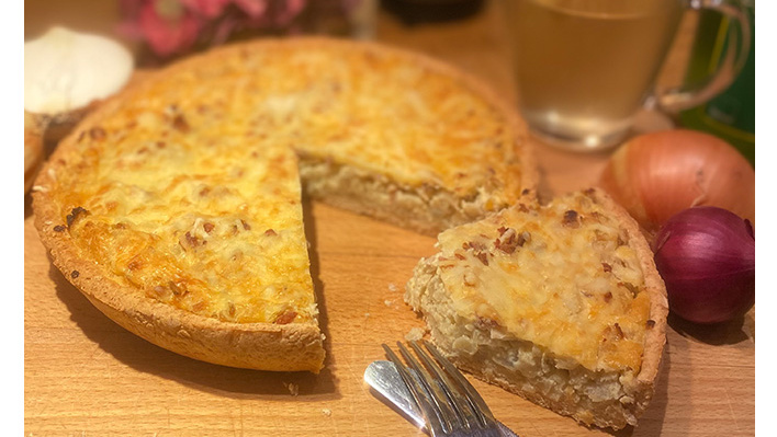 Rezeptbild für Zwiebelkuchen mit  Hefeteig